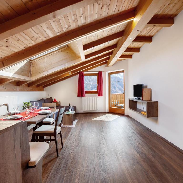 Bergbauernhof Zeppenhof - Appartamento Deluxe con 2 Camere da Letto e Vista Giardino - 8