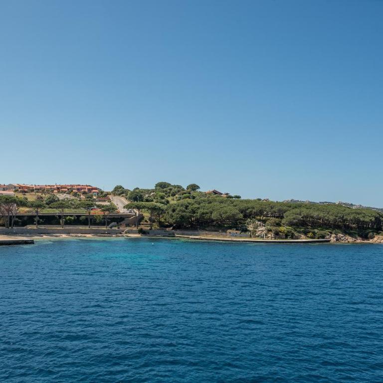 Casa Mabelle - Two-Bedroom House - 23
