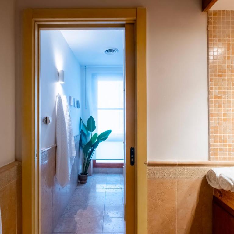 Giardino su Porta Portese - Appartamento con 2 Camere da Letto e Balcone - 19