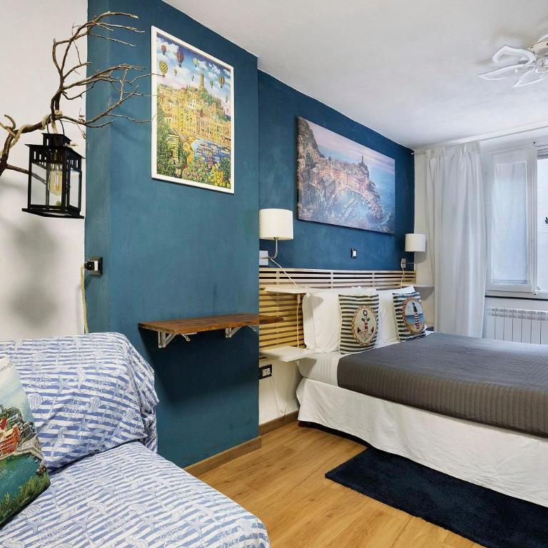 Ca Du Grifun - Vernazza - Standard Queen Room - 1