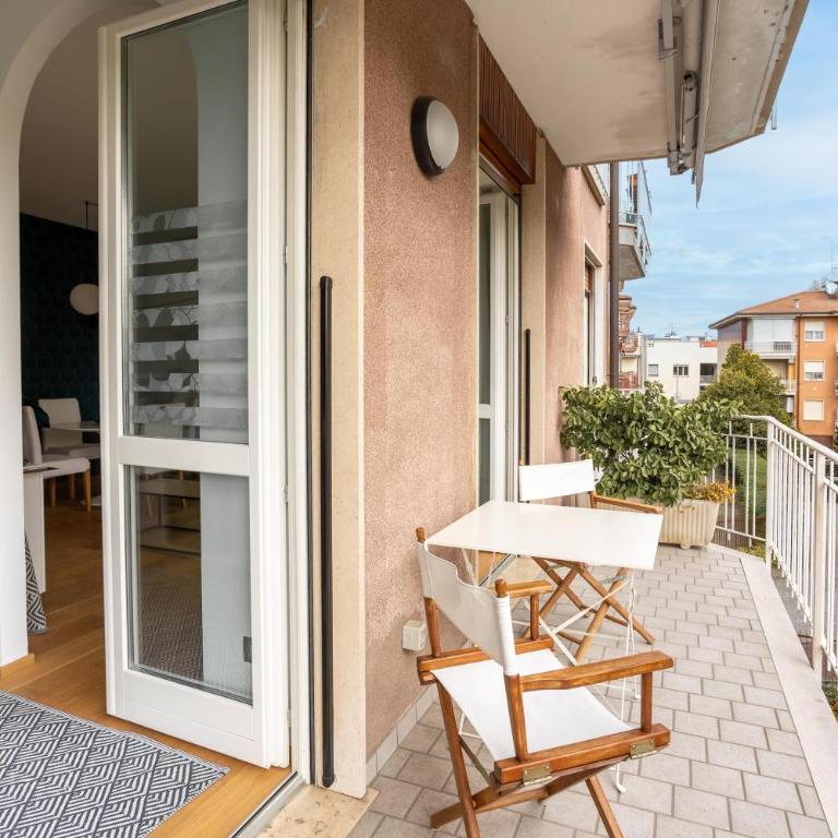 Suite 51 - Arona - Appartamento Superior con 1 Camera da Letto e Balcone - 3