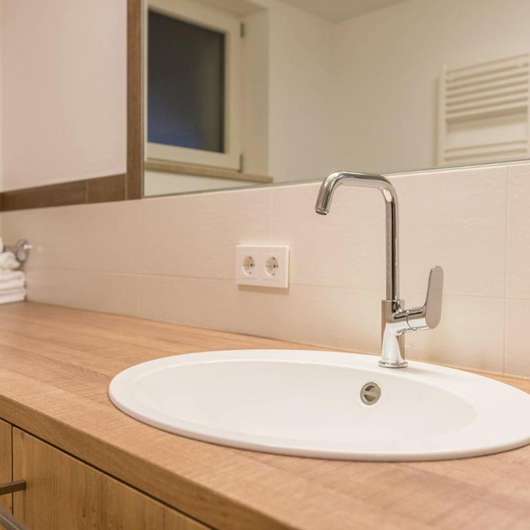 Ulrica - Apartment Kristyn - Appartamento Superior con 1 Camera da Letto e Balcone - 16