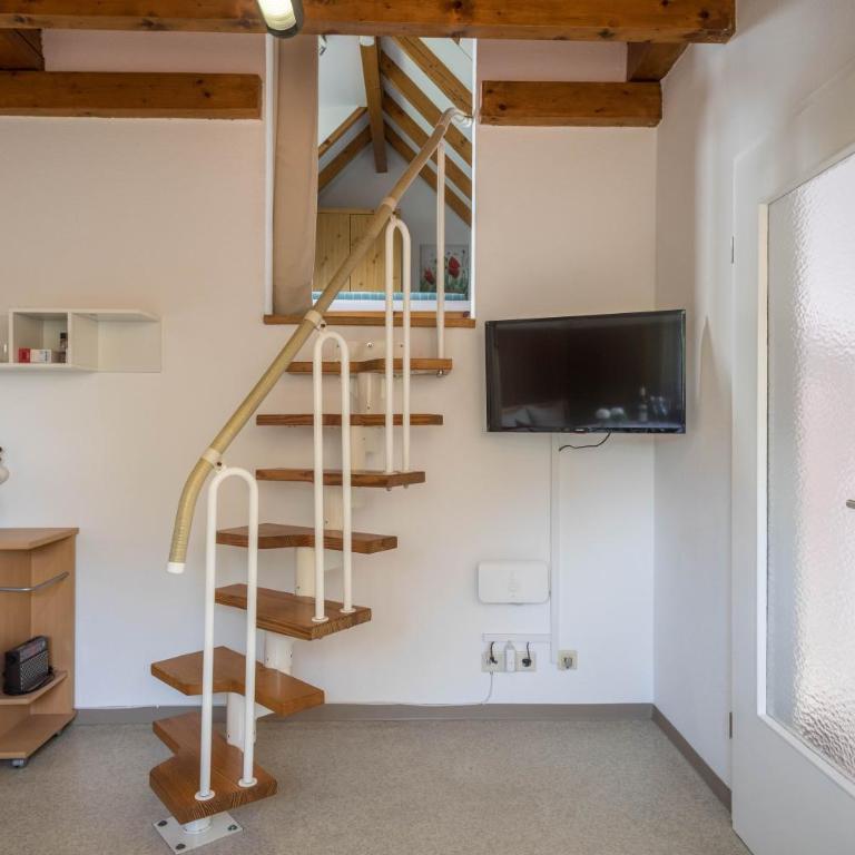 Ferienwohnung Konrad Schielin - Two-Bedroom Deluxe Apartment with Balcony - 11