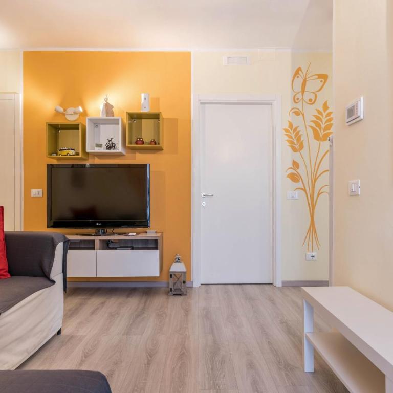 Appartamento Le Quattro Stagioni - Two-Bedroom Deluxe Apartment with Garden View - 5