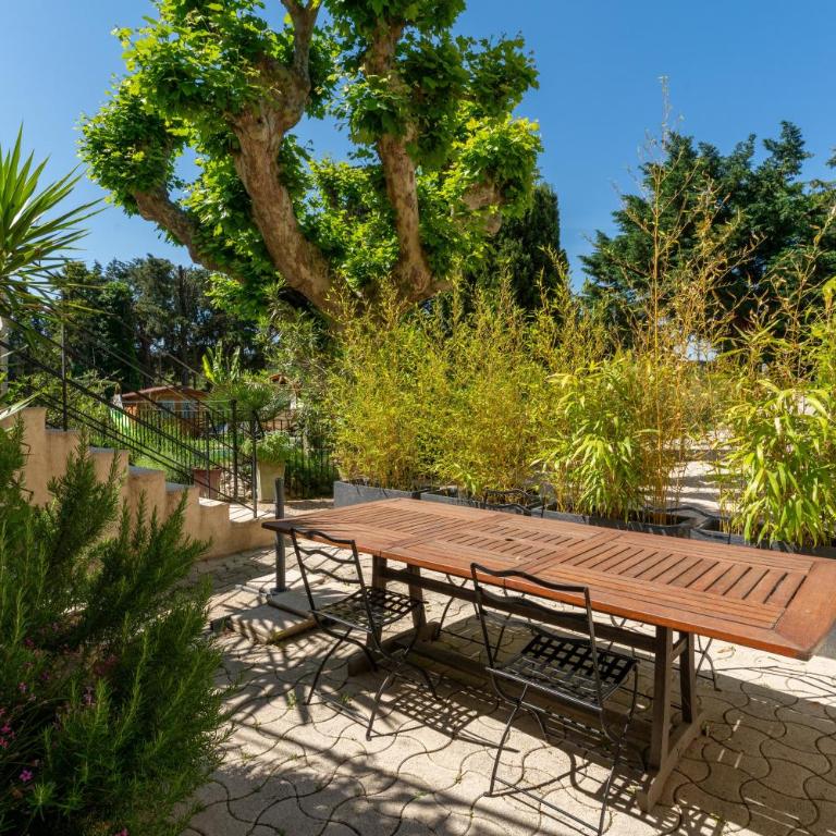 Maison en Campagne Avignon - Maison 2 Chambres - 24