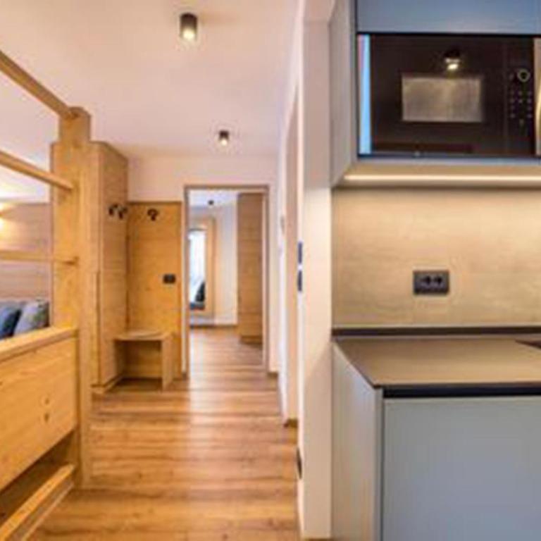 Apartments Armeri Blue Dolomites - Appartamento Deluxe con 2 Camere da Letto e Balcone - 31