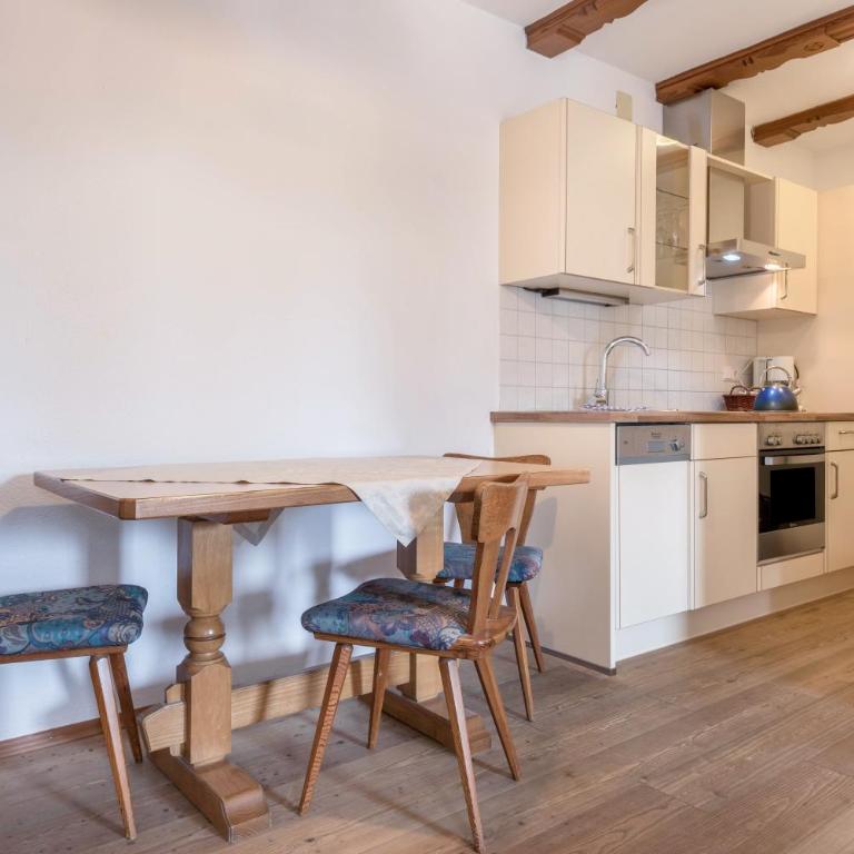 Sabina Dolomites Compatsch - Appartamento Deluxe con 2 Camere da Letto e Vista Giardino - 5