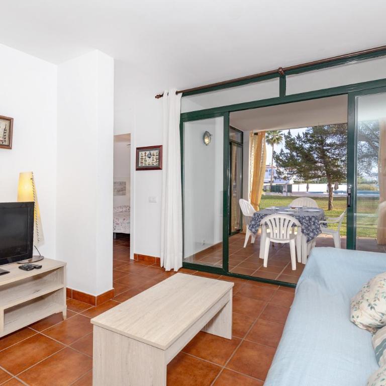 Apartamento Cala´n Bosch Planta Bj - Apartamento Deluxe de 2 dormitorios con vistas al jardín - 5