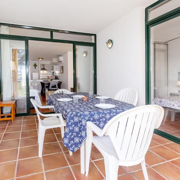 Apartamento Cala´n Bosch Planta Bj - Apartamento Deluxe de 2 dormitorios con vistas al jardín - 21