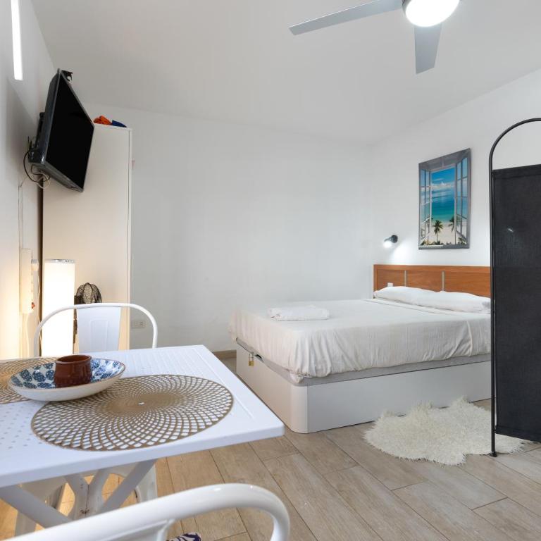 Central Bright Studio - Apartamento con ducha - 1