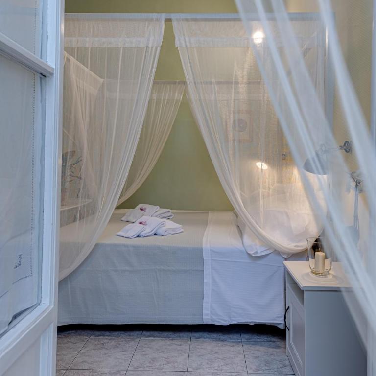 Romantic Suite Home - Appartamento Superior con 1 Camera da Letto e Balcone - 15