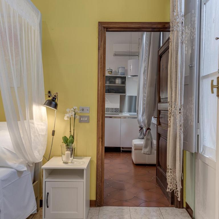 Romantic Suite Home - Appartamento Superior con 1 Camera da Letto e Balcone - 10