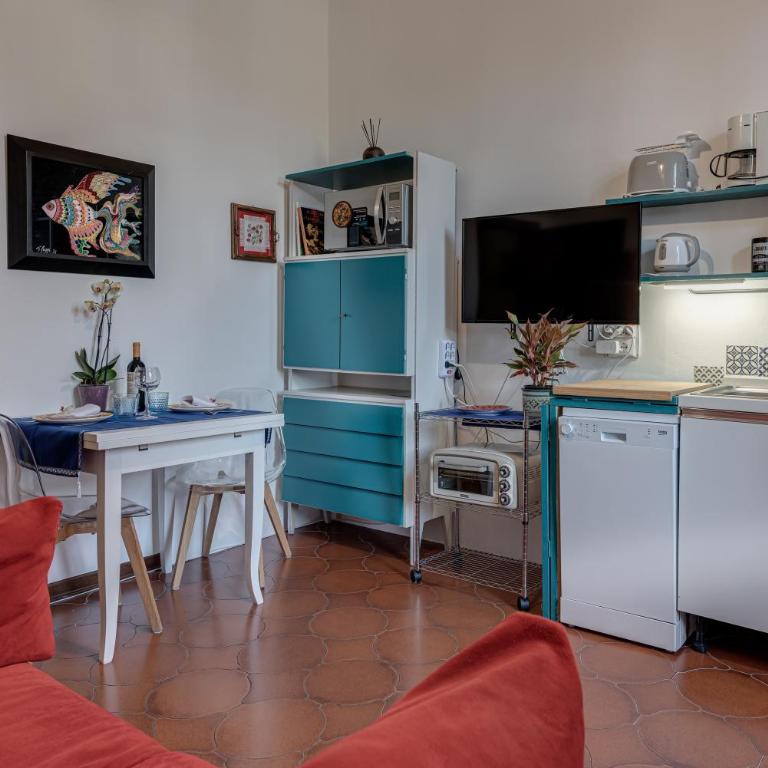 Romantic Suite Home - Appartamento Superior con 1 Camera da Letto e Balcone - 3