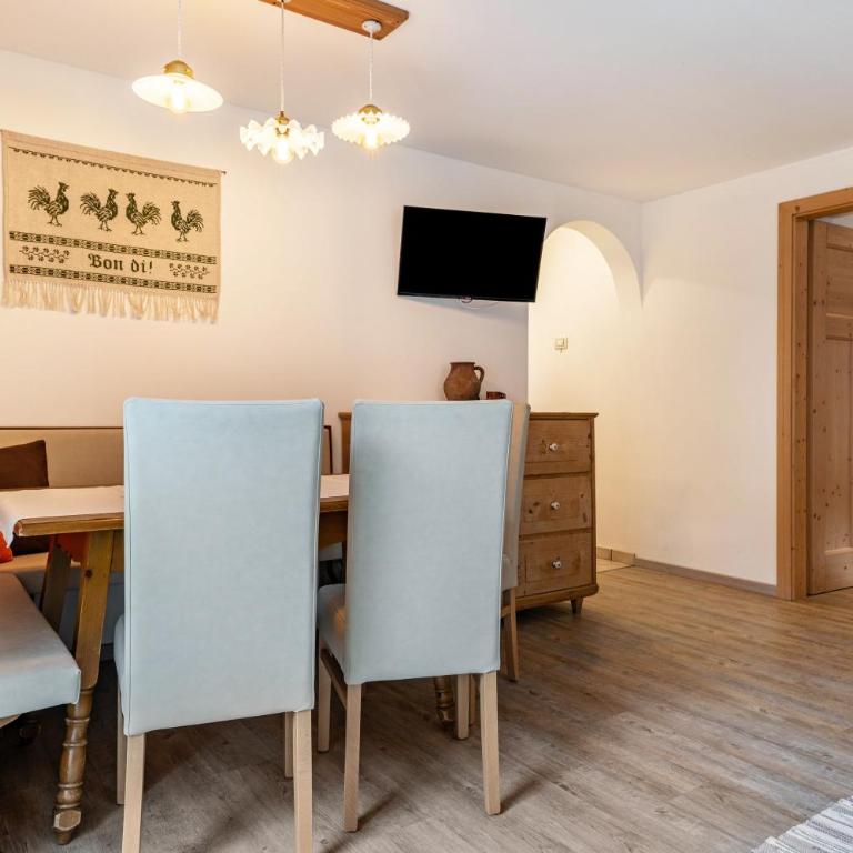Ciasa Majonade Pozza di Fassa tipo1 - Appartamento Deluxe con 2 Camere da Letto e Vista Giardino - 14