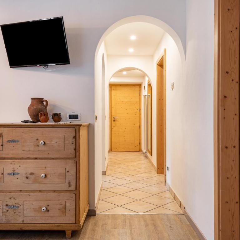 Ciasa Majonade Pozza di Fassa tipo1 - Appartamento Deluxe con 2 Camere da Letto e Vista Giardino - 15
