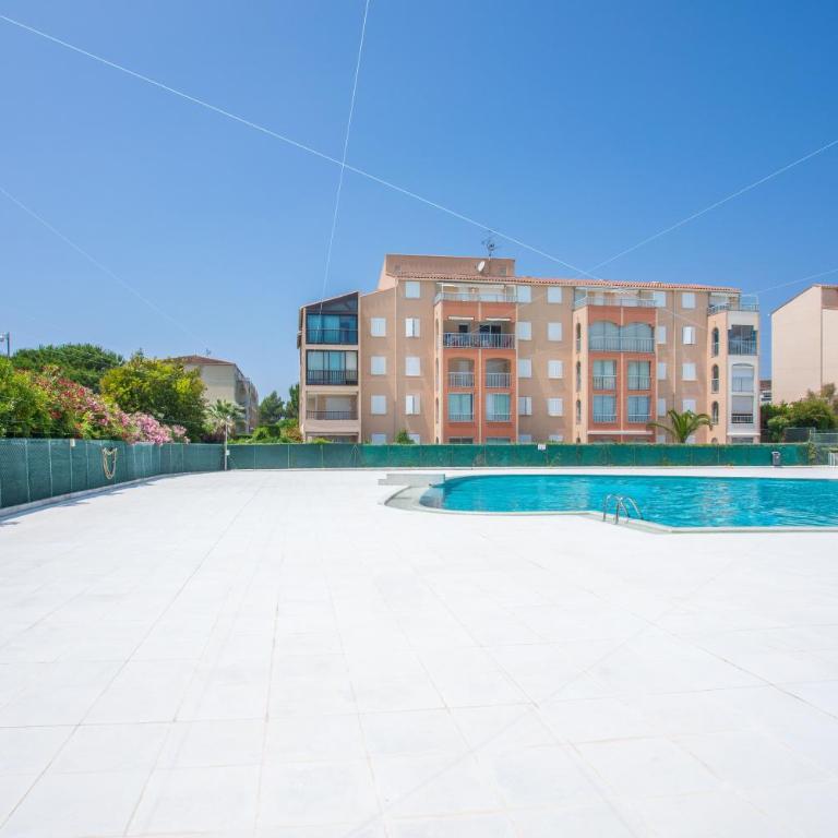 T2 Meublé 38m² loggia 6 pers maxi - One-Bedroom Apartment with Garden - 20