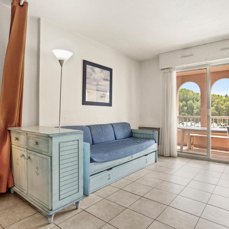 T2 Meublé 38m² loggia 6 pers maxi - One-Bedroom Apartment with Garden - 3