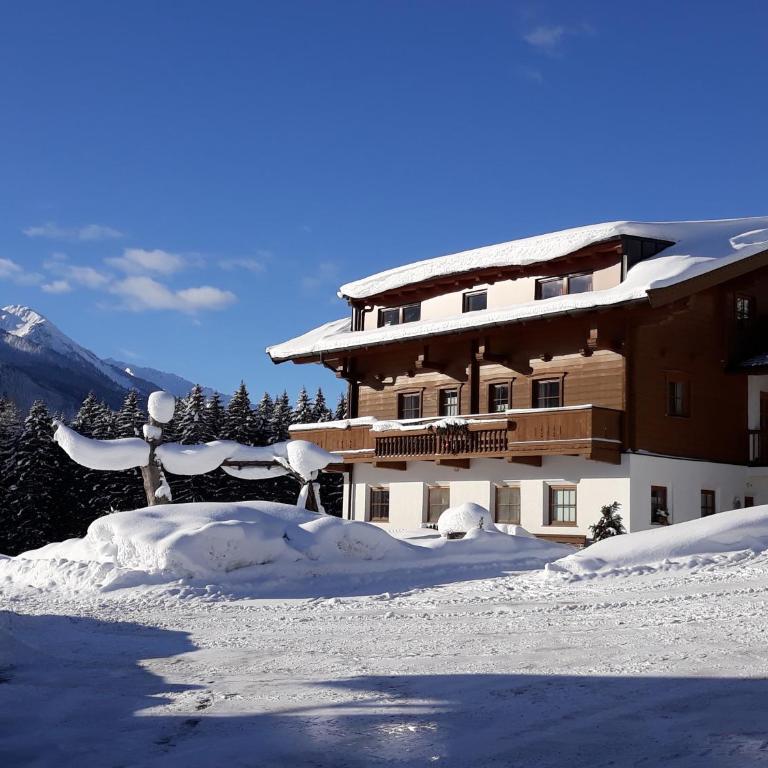 Ferienwohnung Thurn-ummerstall - Apartamento Premium de 3 dormitorios con balcón - 2