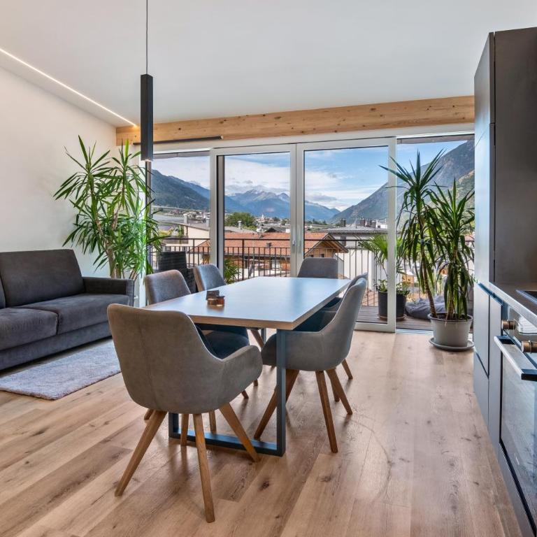 Penthouse - Apartment Venosta - Appartamento Deluxe con 2 Camere da Letto e Balcone - 5