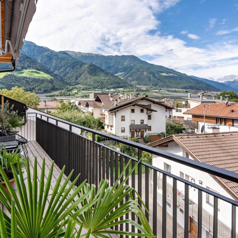 Penthouse - Apartment Venosta - Appartamento Deluxe con 2 Camere da Letto e Balcone - 3