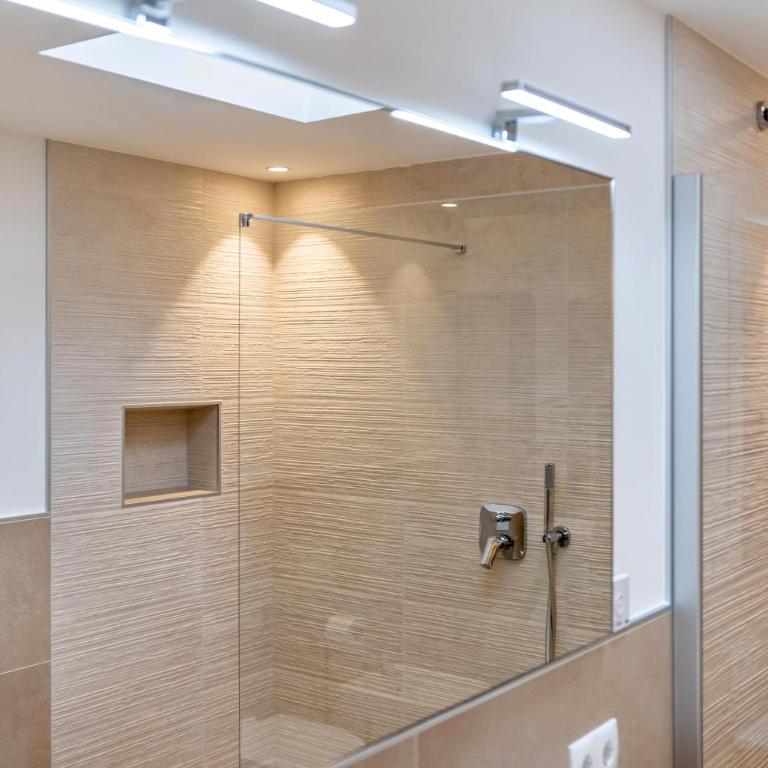 Penthouse - Apartment Venosta - Appartamento Deluxe con 2 Camere da Letto e Balcone - 19