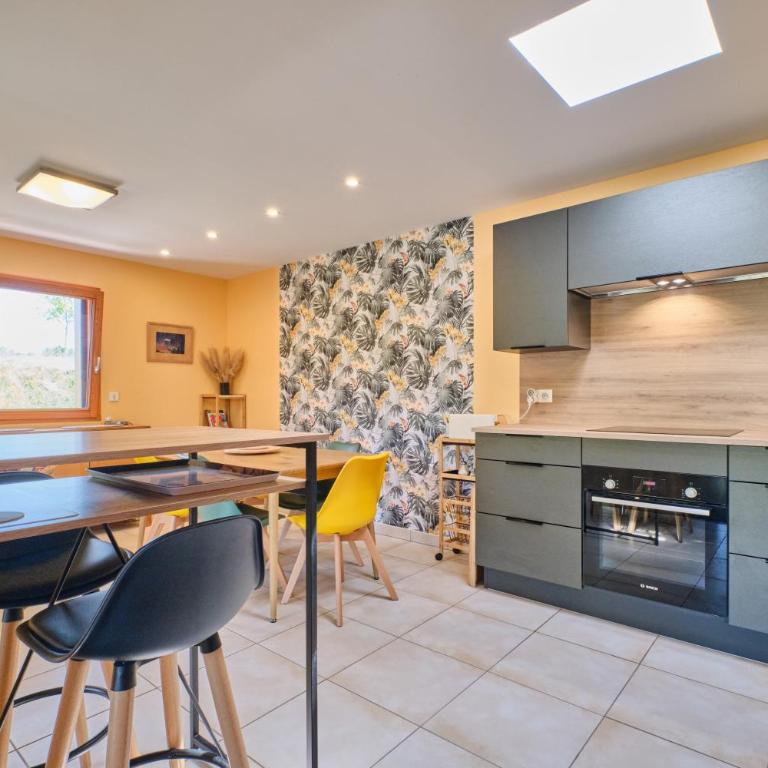 Gîte Les Bambous - Chambre Quadruple avec Douche - 9