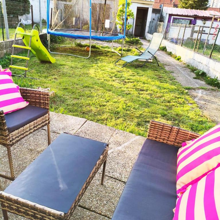 Charmante maison avec jardin de 300 m2 Proche vieille ville de Boulogne-sur-Mer - Appartement 3 Chambres - 35