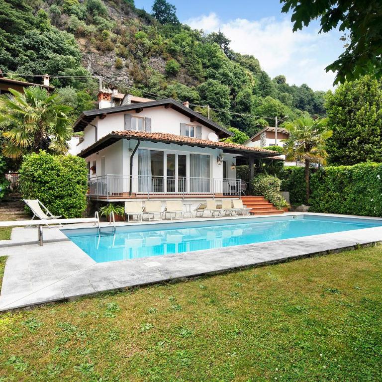 Luxury Country House Domaso - Villa con Vista Giardino - 10