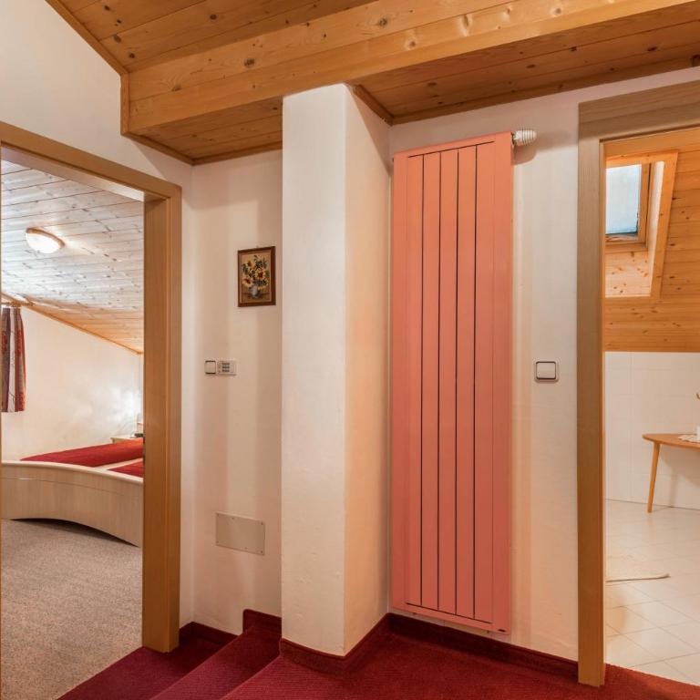 Ladinser Hof Reiterstube - Two-Bedroom Deluxe Apartment with Balcony - 14