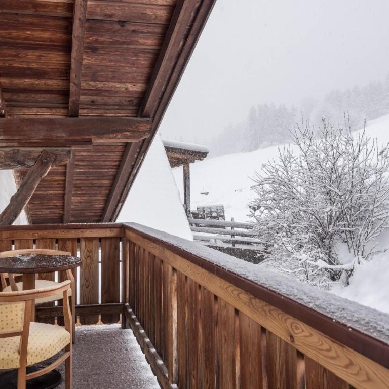 Ladinser Hof Reiterstube - Two-Bedroom Deluxe Apartment with Balcony - 21