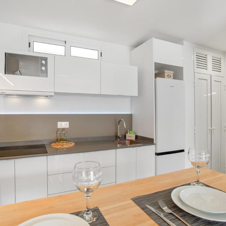 Sun and serenity pool wifi - Superior Apartment with City View - 10