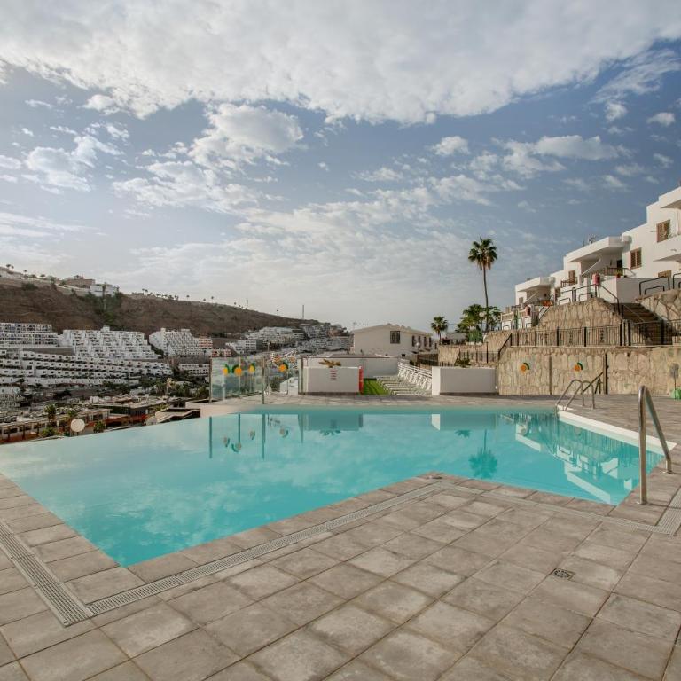 Sun and serenity pool wifi - Superior Apartment with City View - 23