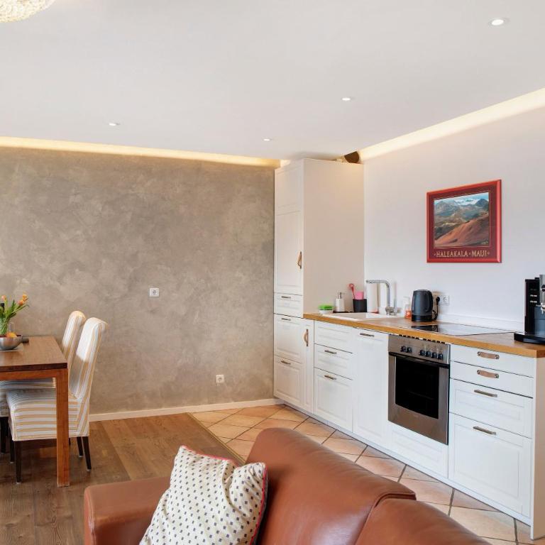 Apartment zum Wohlfühlen - Deluxe-Apartment mit 2 Schlafzimmern und Gartenblick - 9