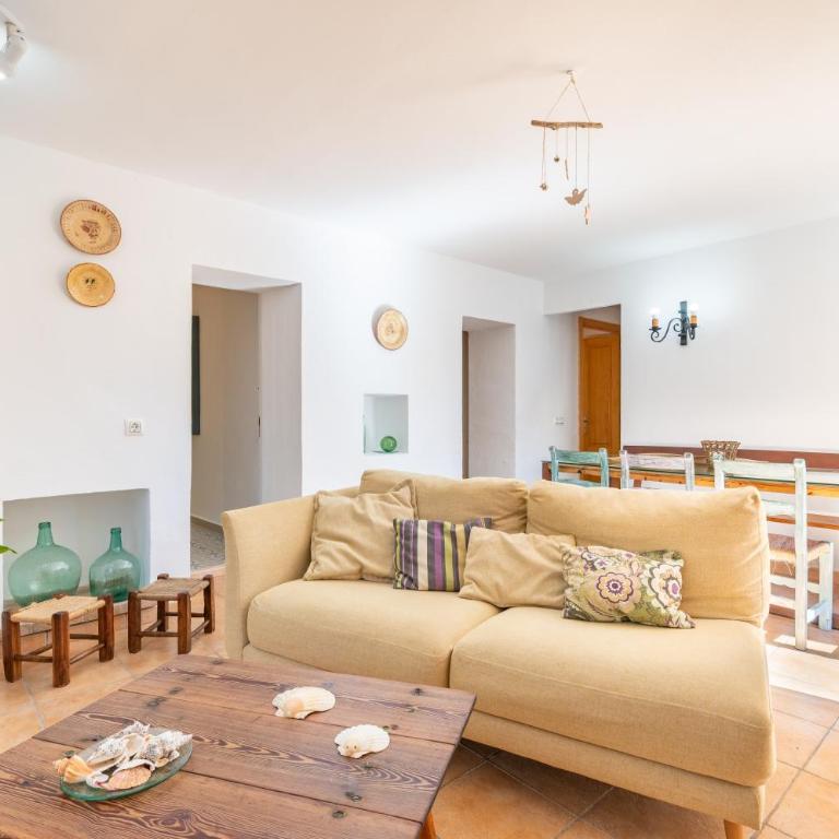 Marina Ses Covetes - Three-Bedroom House - 4