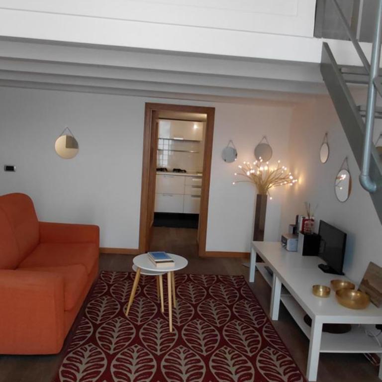 La casa di Francine a 100mt da Piazza Plebiscito - Appartamento su 2 Livelli - 19