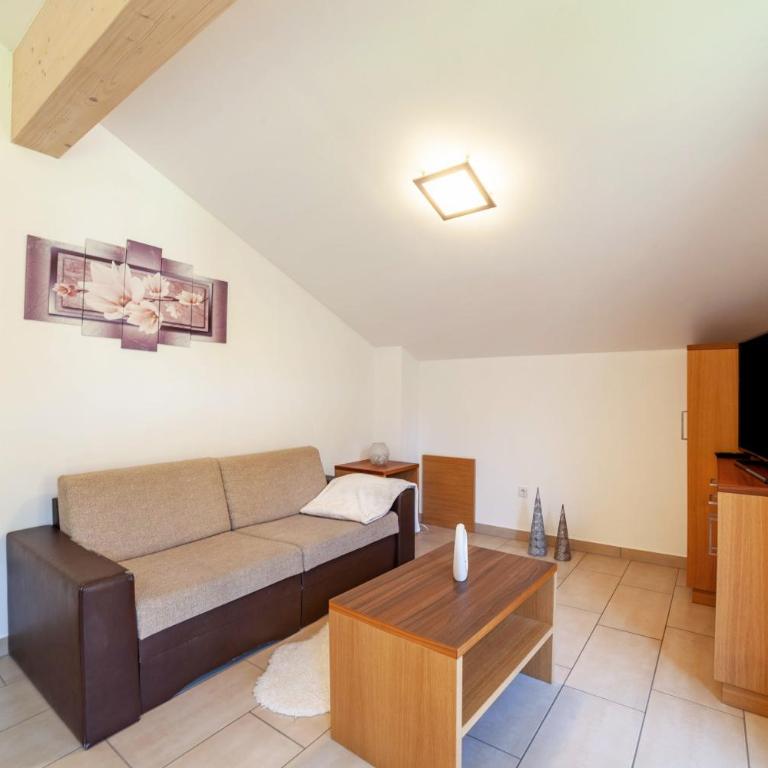 Ferienwohnung Edelweiss - Appartamento Deluxe con 2 Camere da Letto e Vista Giardino - 6