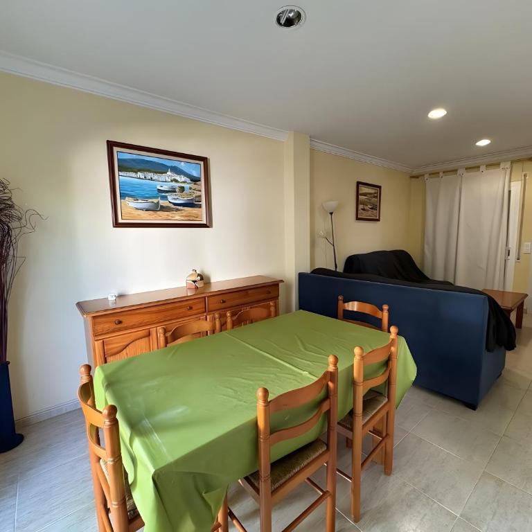 Casa con piscina comunitaria - Casa - 18