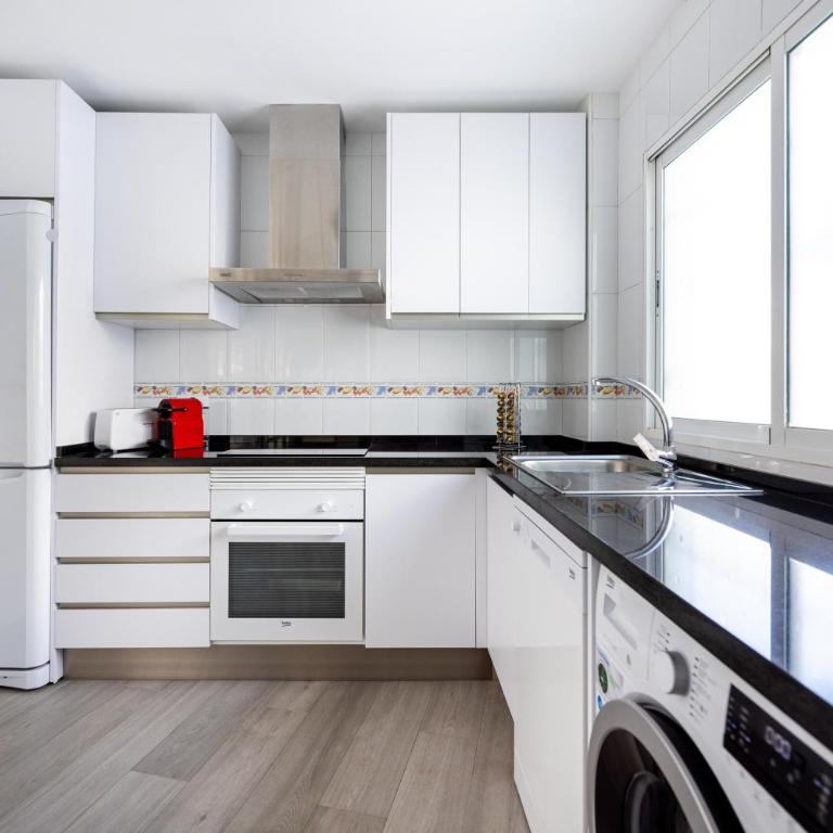 Maravilloso Ático en Pleno Centro - Apartamento Superior con vistas a la ciudad - 8