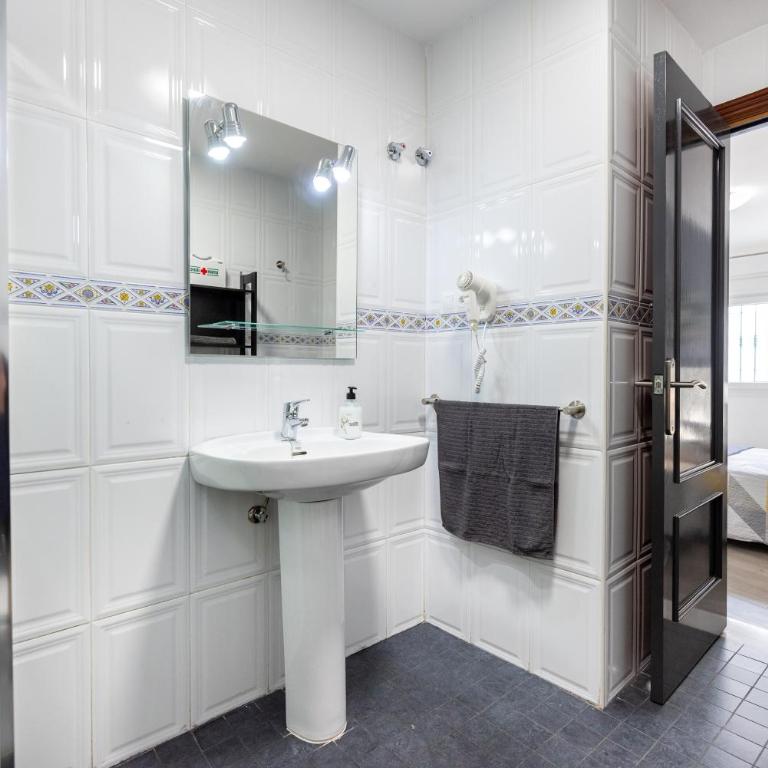 Maravilloso Ático en Pleno Centro - Apartamento Superior con vistas a la ciudad - 11