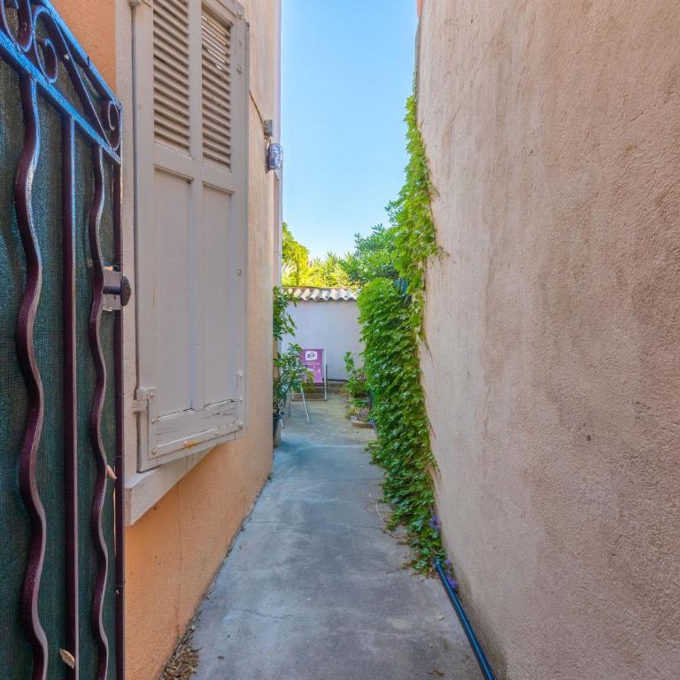 Chez Lina - studio avec terrasse - Estudio con terraza - 15