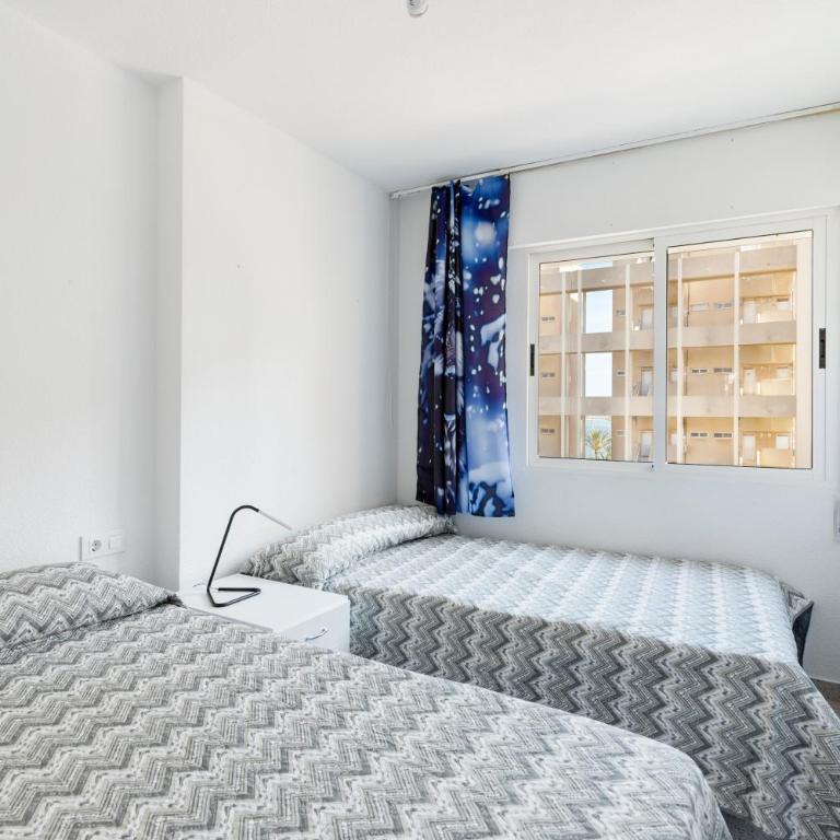 El Buen Sol De La Manga - Two-Bedroom Deluxe Apartment with Ocean View - 14