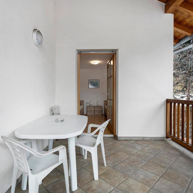 Apartment Weber - Appartamento Deluxe con 2 Camere da Letto e Vista Giardino - 31