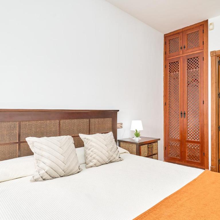 Costa Luxe Almuñecar - Habitación Triple con ducha - 13