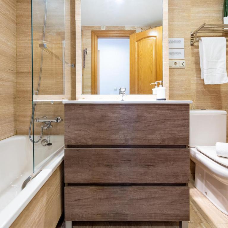 vistas panóramicas Calle Larios - Apartamento Premium de 3 dormitorios con balcón - 15