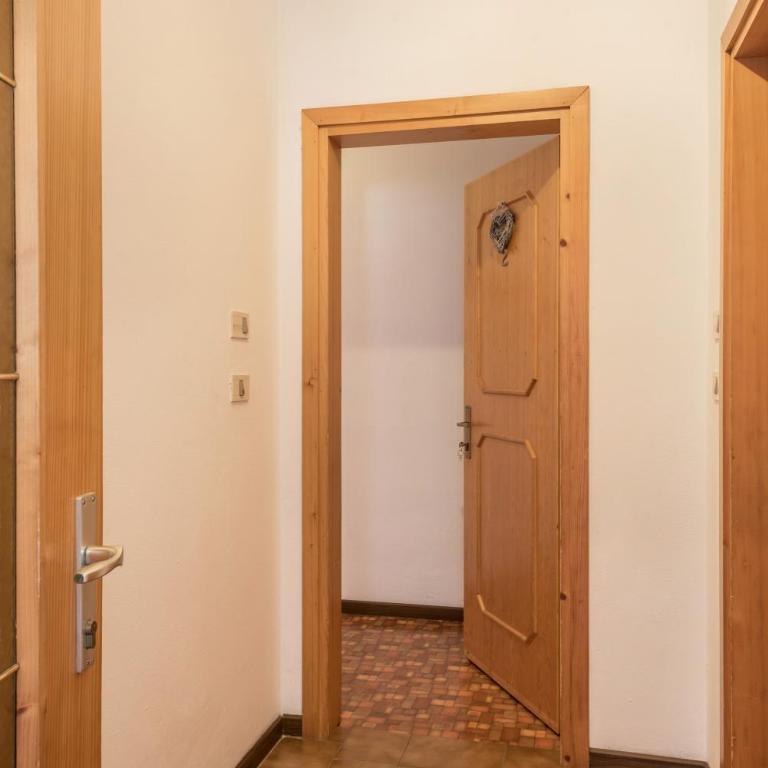 Casa Lorenz 2 - Appartamento con 1 Camera da Letto e Vista Giardino - 16