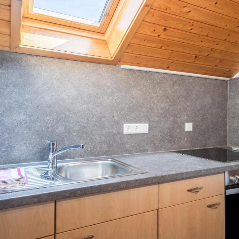 Ferienwohnung Camilla Wagner - Superior Apartment mit 1 Schlafzimmer und Balkon - 10