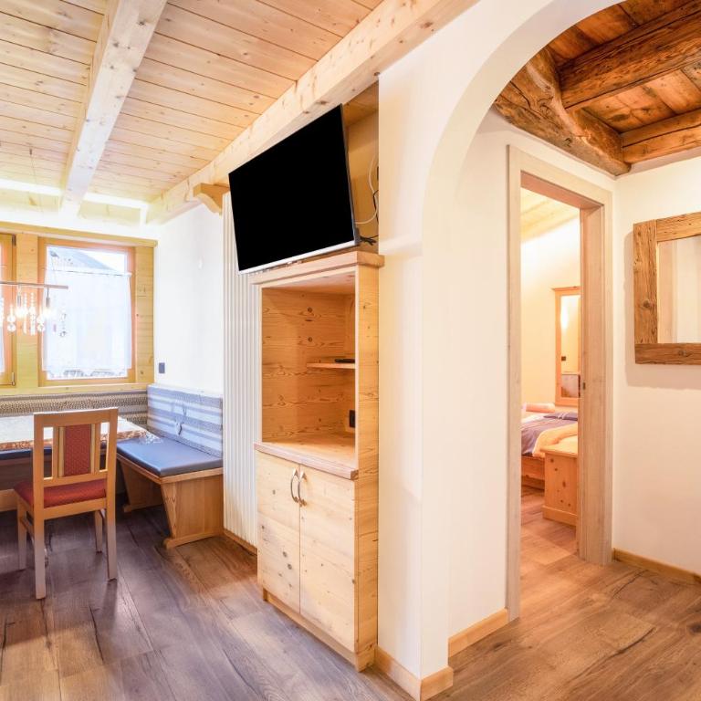 Chalet Osmar Appartamento 2 - Appartamento Deluxe con 2 Camere da Letto e Balcone - 9
