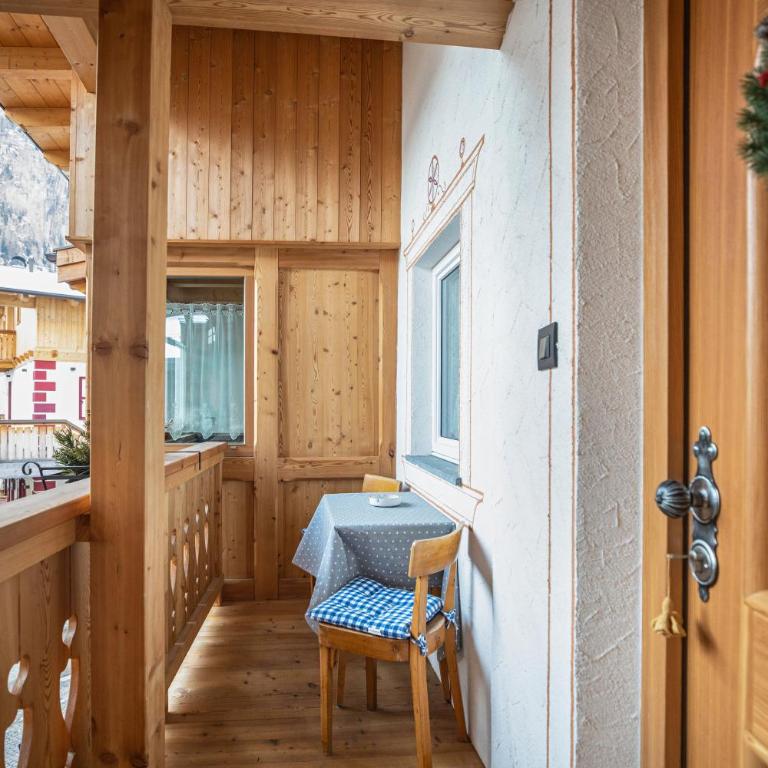 Chalet Osmar Appartamento 2 - Appartamento Deluxe con 2 Camere da Letto e Balcone - 28
