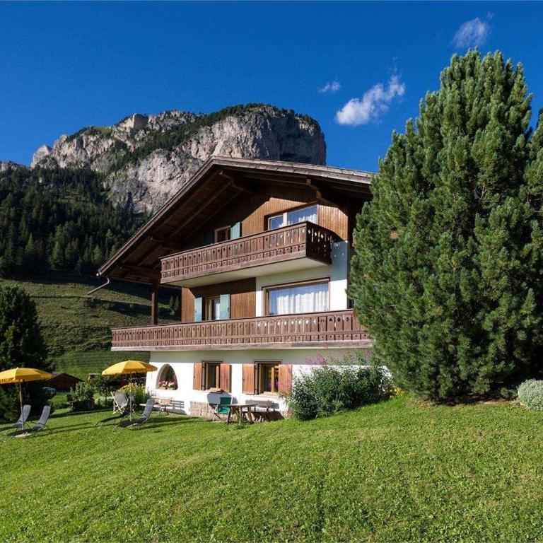 Große Gartenwohnung Haus Forelle - Appartamento con 1 Camera da Letto e Vista Giardino - 1