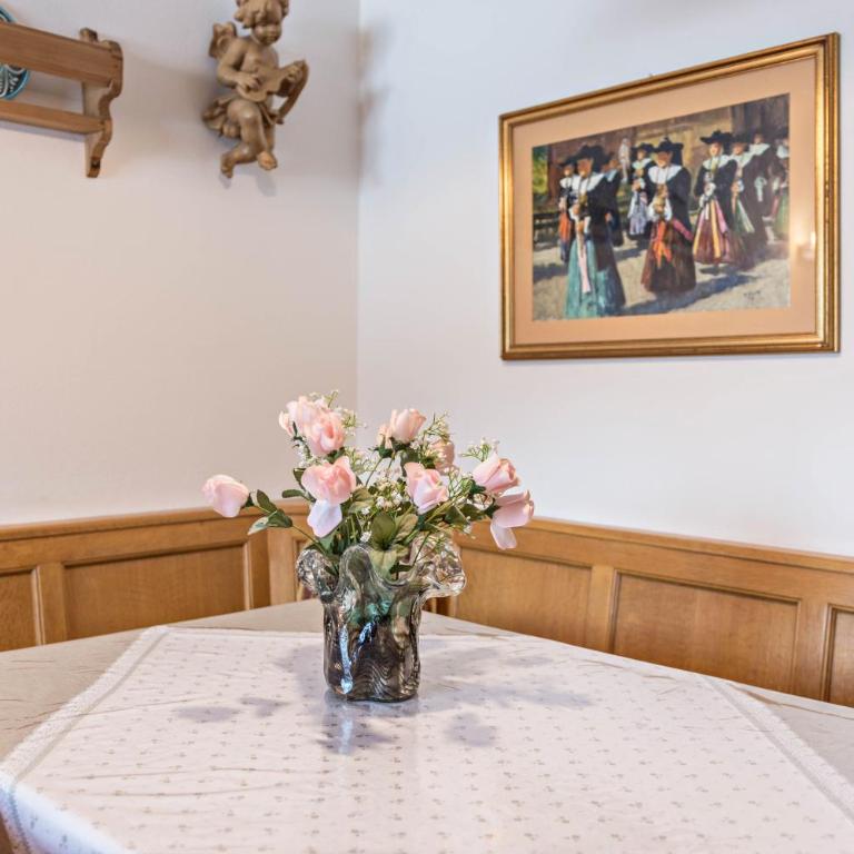 Große Gartenwohnung Haus Forelle - Appartamento con 1 Camera da Letto e Vista Giardino - 15